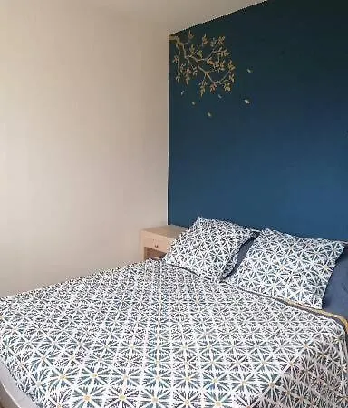 Bain De Soleil Apartment *